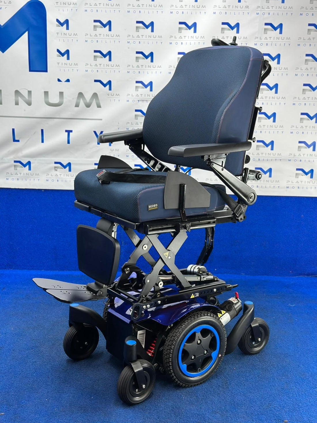 SUNRISE QUICKIE Q300 M 4MPH MOBILITY POWERCHAIR ELECTRIC WHEELCHAIR 1276
