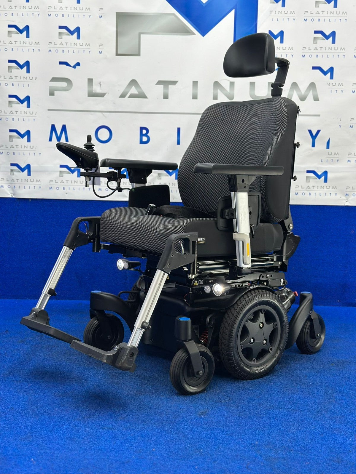 Quickie Q500 M Powerchair – 6mph Riser Electric Wheelchair by Sunrise 1657