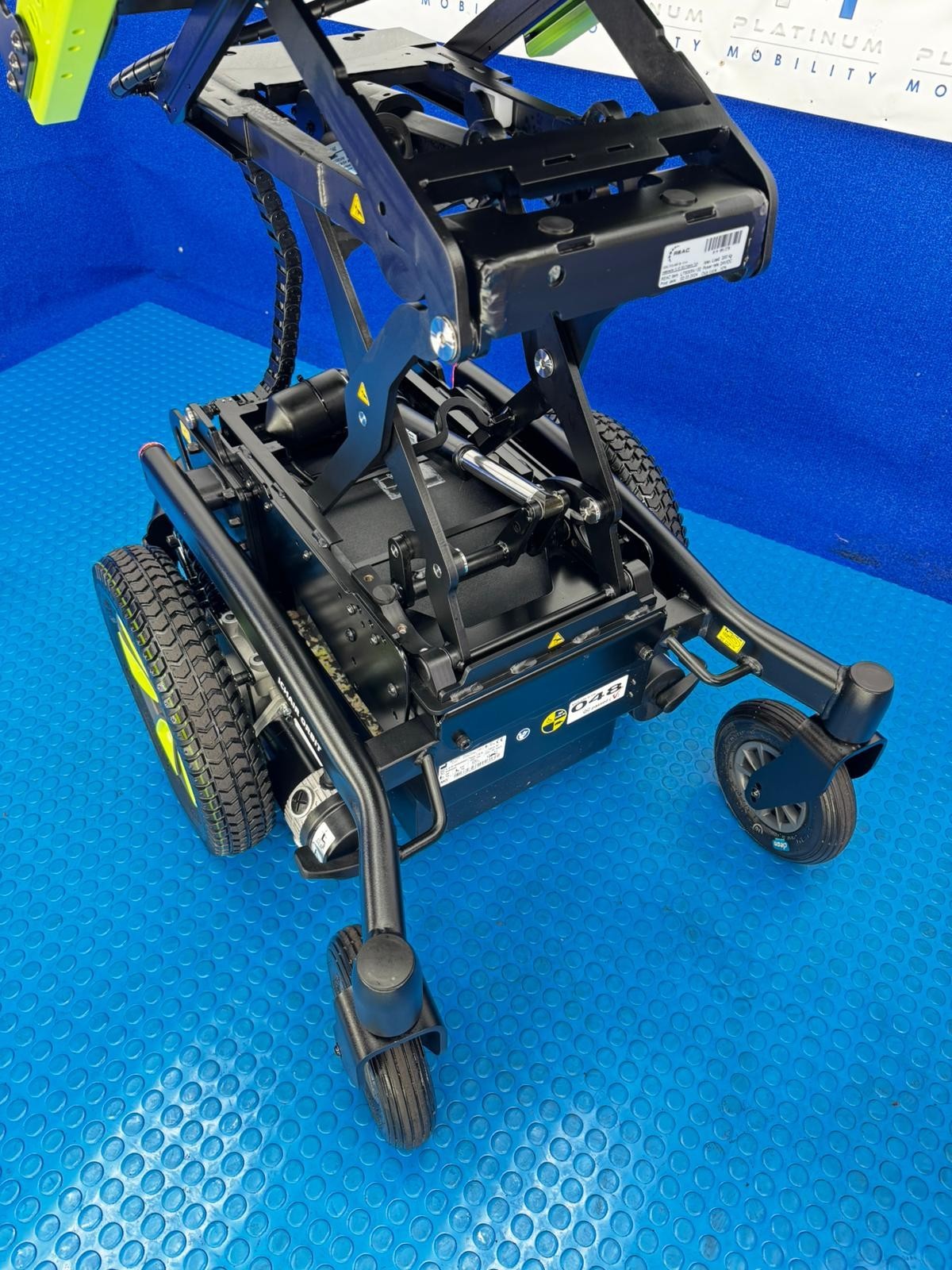 Meyra iChair Orbit Electric Lift Tilt Powerchair Rehab Ex Demo 1952