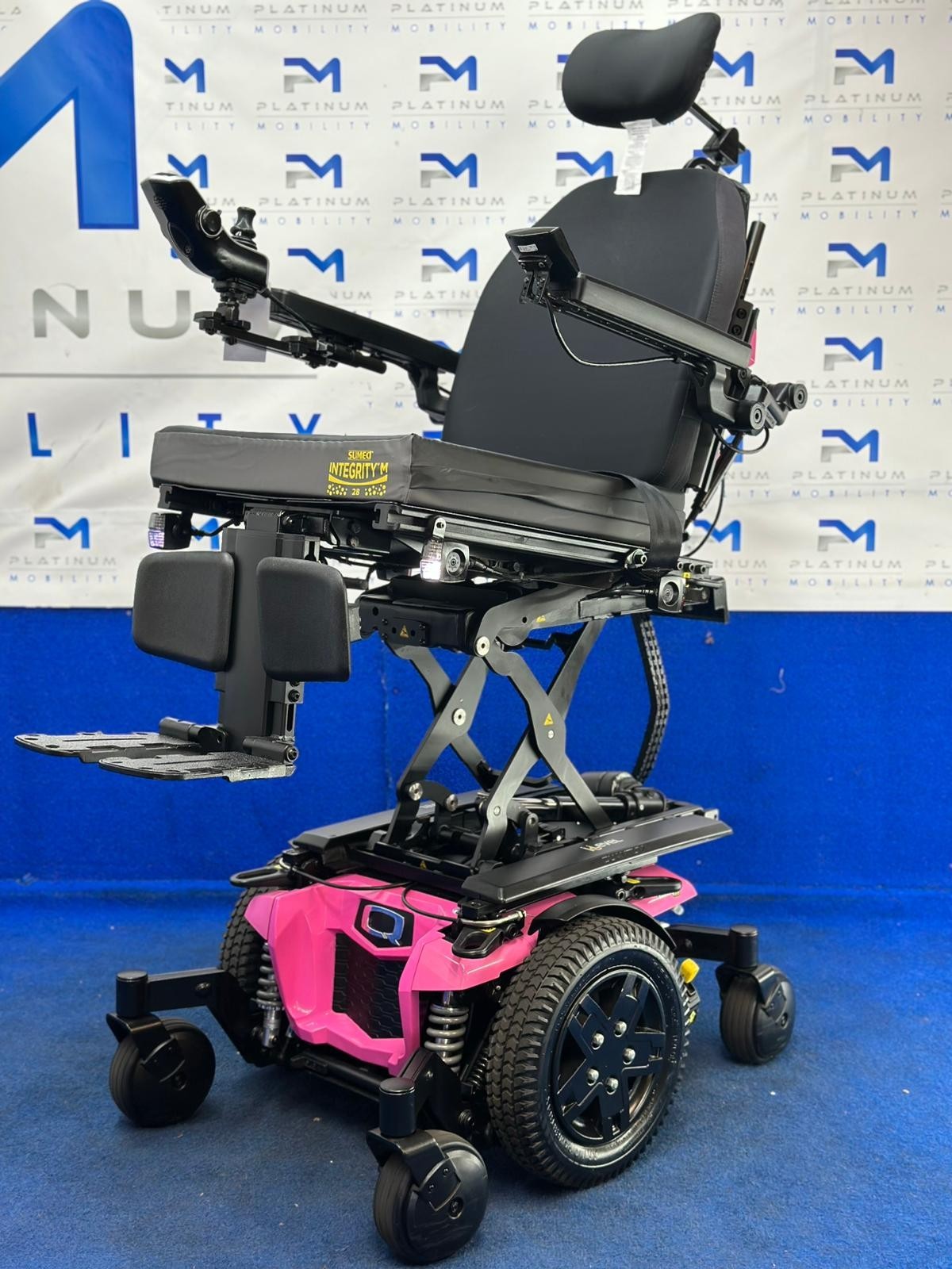 Quantum Q6 Edge 2.0 i-Level Powerchair – 6mph Electric Wheelchair (1230)