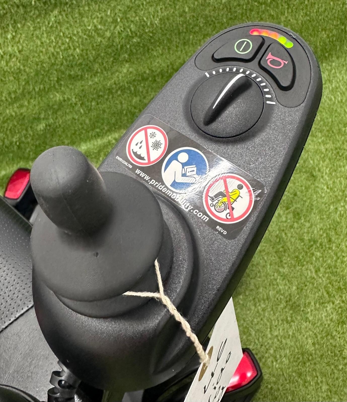 PRIDE GO CHAIR RWD 4MPH ELECTRIC TRANSPORTABLE MOBILITY POWERCHAIR WHEELCHAIR