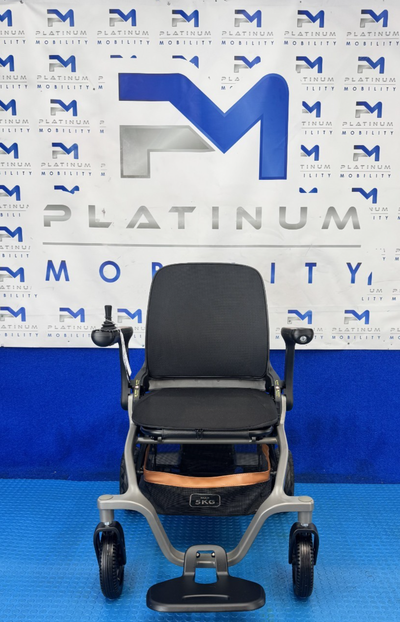 2024 Robooter E40 Folding Mobility Electric Wheelchair Remote 4mph 2787