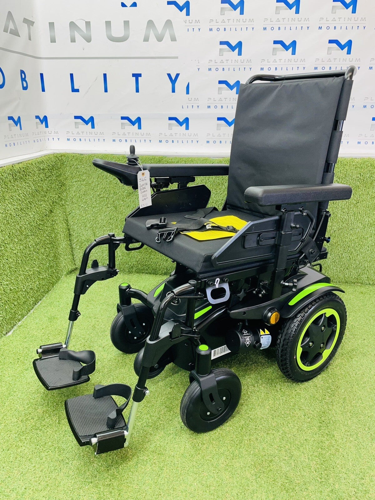 2022 Quickie Q100 R with Standard Seating Powerchair Electric Wheelchair