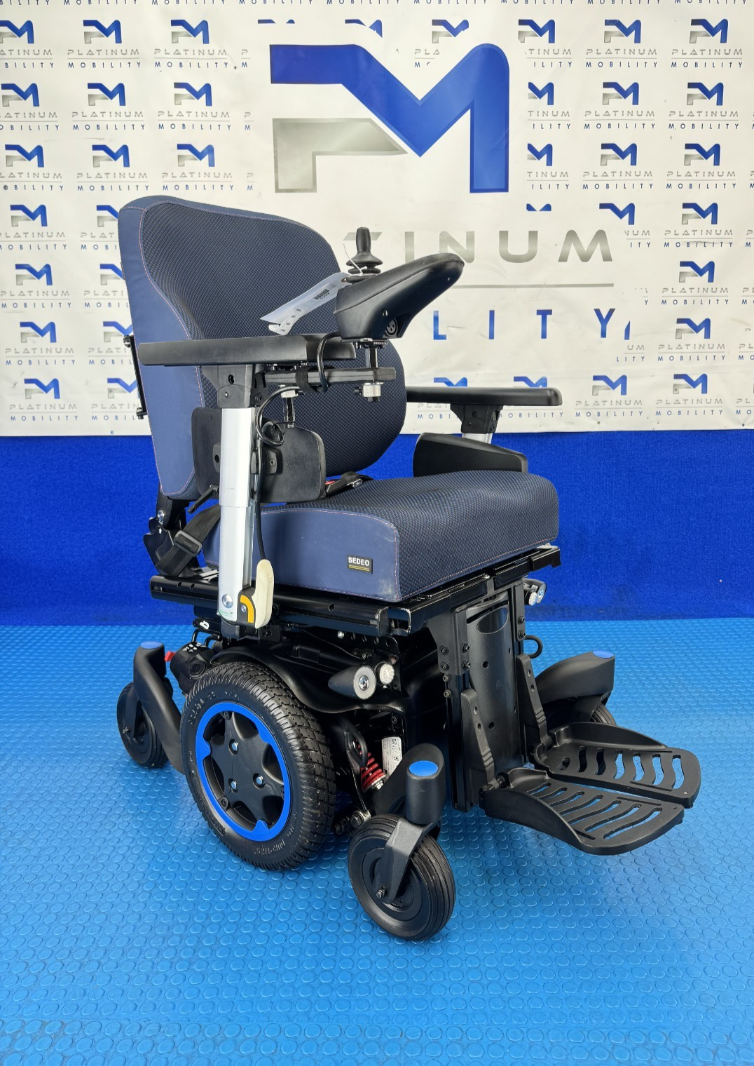 SUNRISE QUICKIE Q500M 6MPH ELECTRIC WHEELCHAIR RISER POWERCHAIR 2299