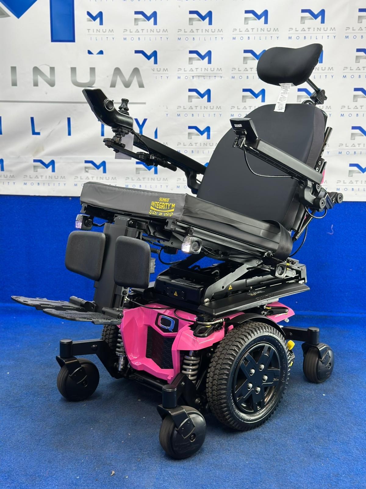 Quantum Q6 Edge 2.0 i-Level Powerchair – 6mph Electric Wheelchair (1230)