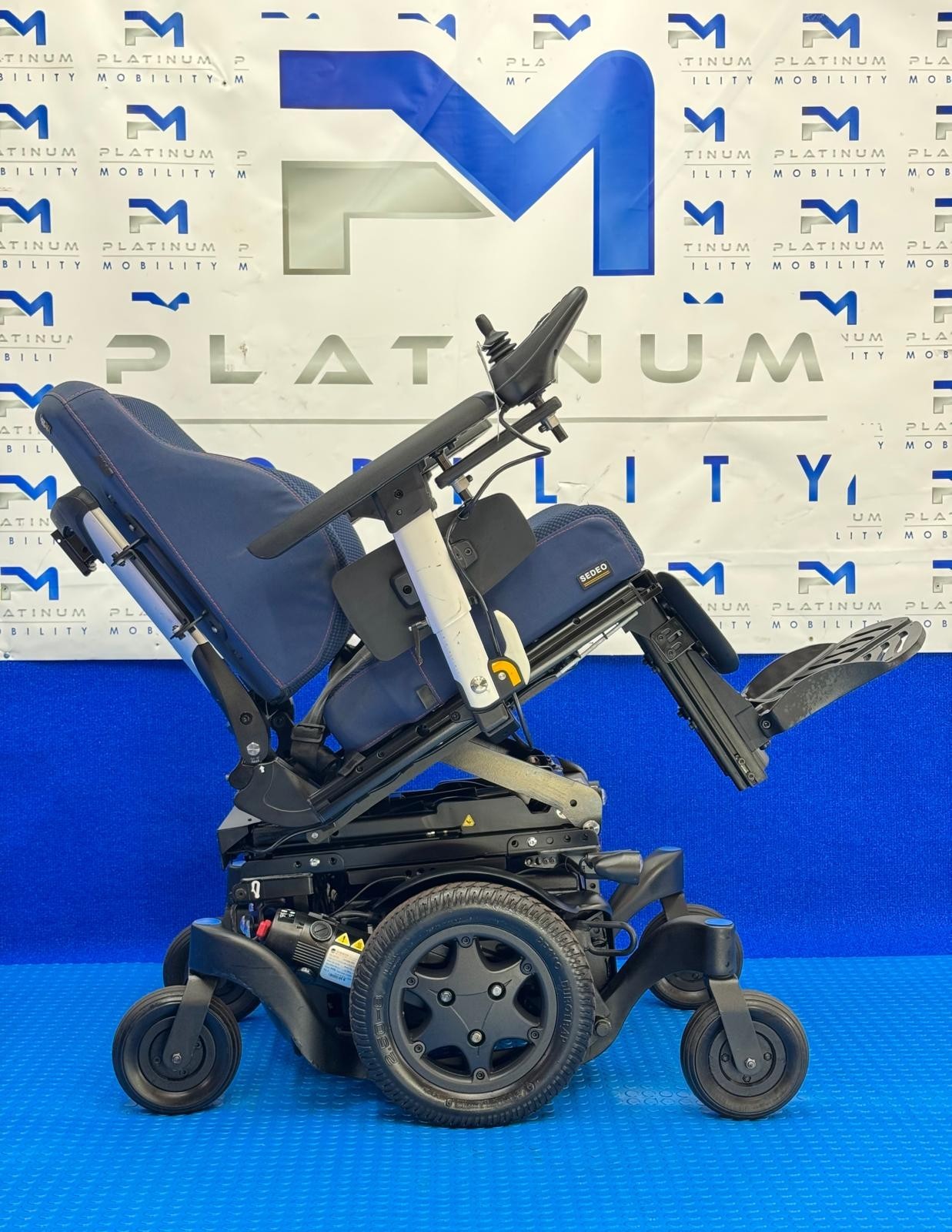 Sunrise Quickie Q500 M Powerchair – 6mph Riser Electric Wheelchair (1720)