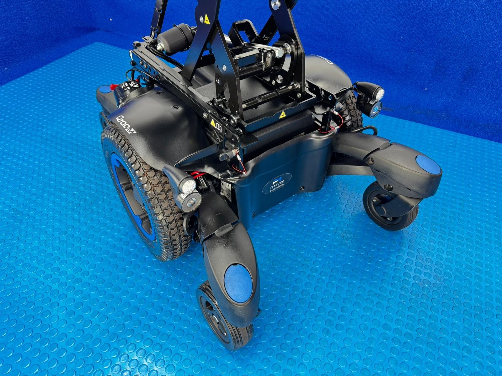 Sunrise Quickie Q700 M Powerchair – 6mph Riser Tilt Electric Wheelchair 1958