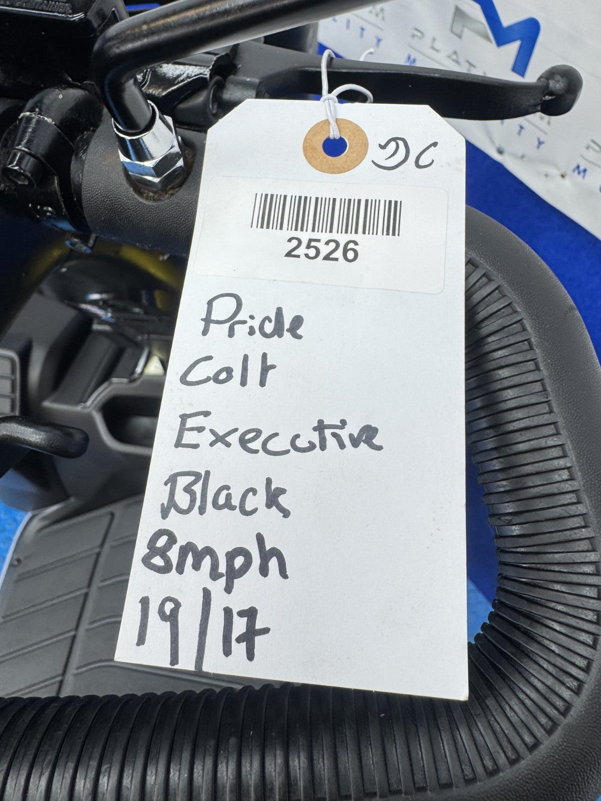 Pride Colt Executive Mobility Scooter New Batteries Pneumatic Tyres 8 Mph 2526