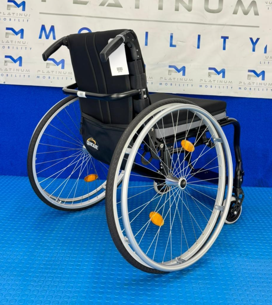 Sunrise Quickie Argon 2 Manual Active Wheelchair Stunning (17 INCH) *2175