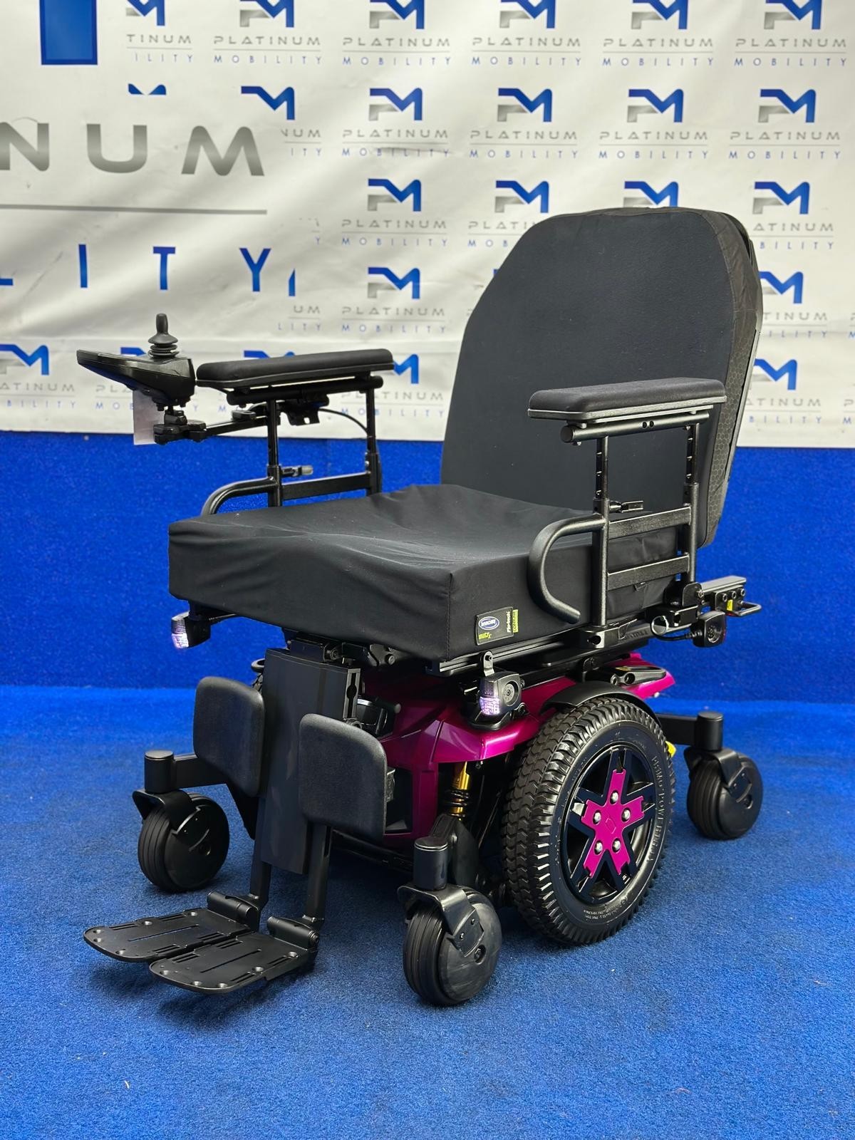 PRIDE QUANTUM EDGE 3 6 MPH ELECTRIC POWER WHEELCHAIR POWERCHAIR 1450