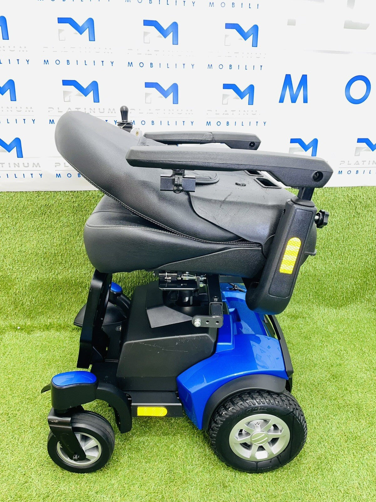 2023 VAN OS QUEST TRANSIT ELECTRIC WHEELCHAIR BOOT FOLDING SCOOTER
