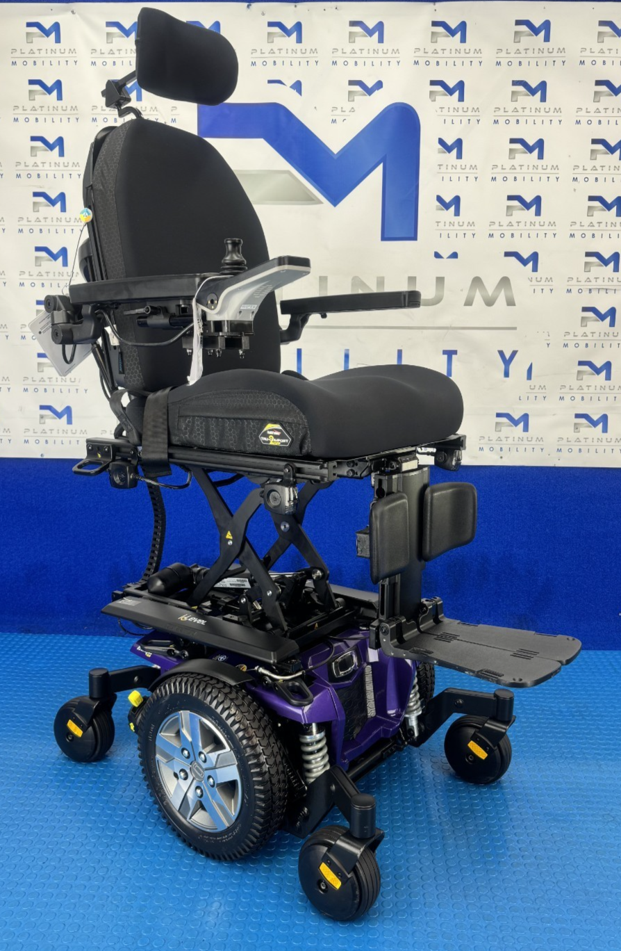 2025 PRIDE QUANTUM Q6 EDGE 2.0 i-LEVEL 6 MPH ELECTRIC MOBILITY POWERCHAIR 2305