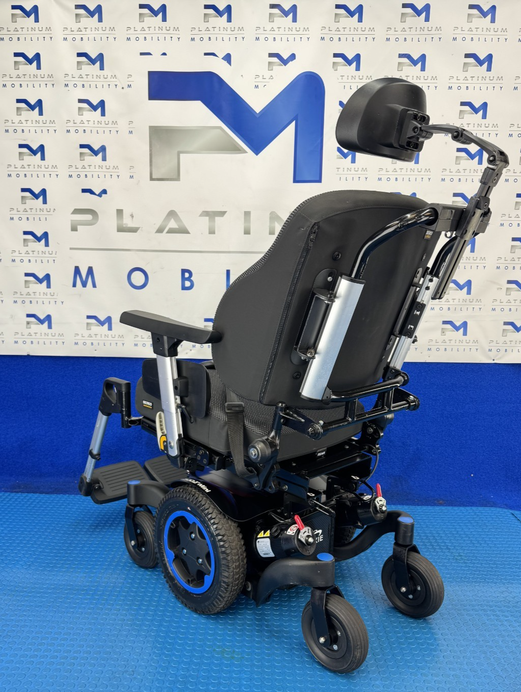 Sunrise Quickie Q300M Mini Powerchair 4 mph Electric Wheelchair 2861