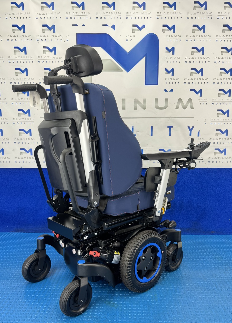2026 Sunrise Q300M Powerchair 6MPH Electric Riser, Tilt, Recline Wheelchair 2379
