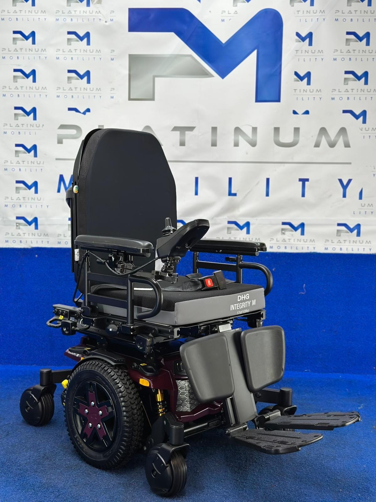 PRIDE QUANTUM EDGE 3 6 MPH ELECTRIC POWER WHEELCHAIR POWERCHAIR 1542