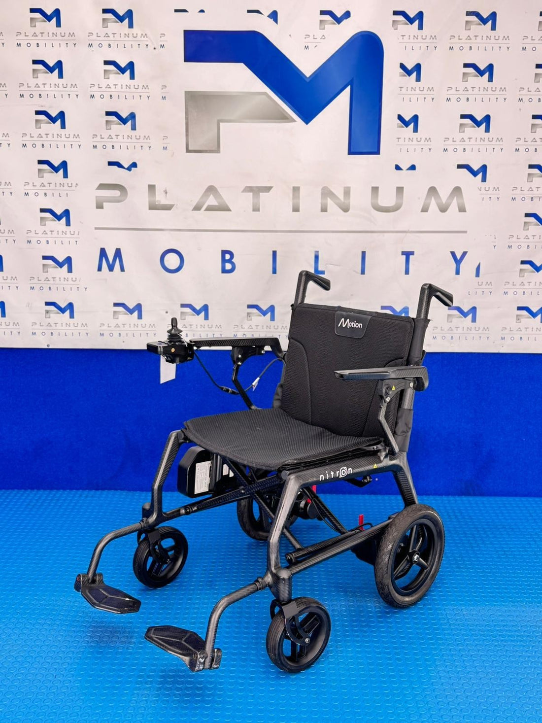 Motion Nitron Carbon Fibre Powerchair electric wheelchair ONLY 12.8kg 2156