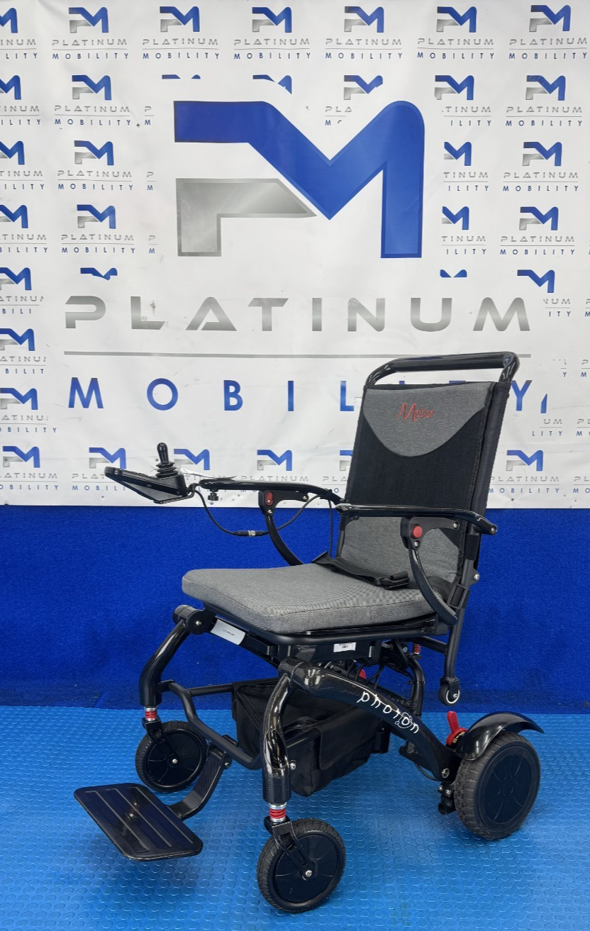 Carbon Fibre Ultra Lightweight Powerchair 15.8kg. Motion Photon Powerchair 2904