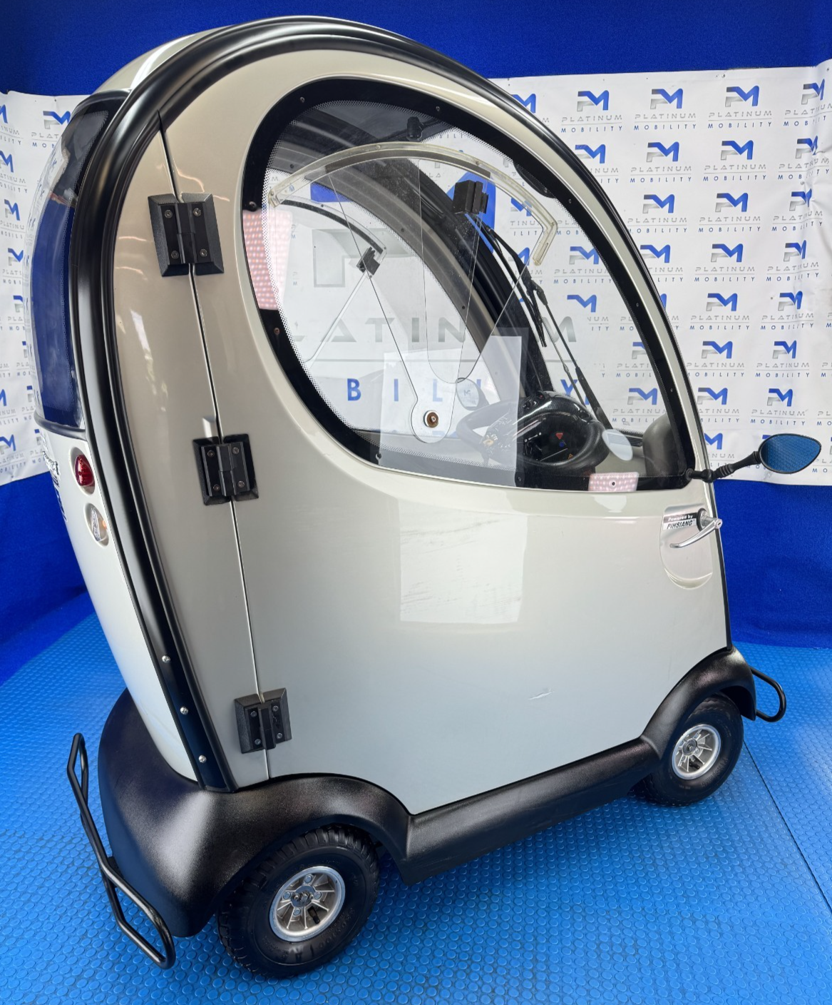 Shoprider Traveso All Weather Cabincar Mobility Scooter 8mph 2297