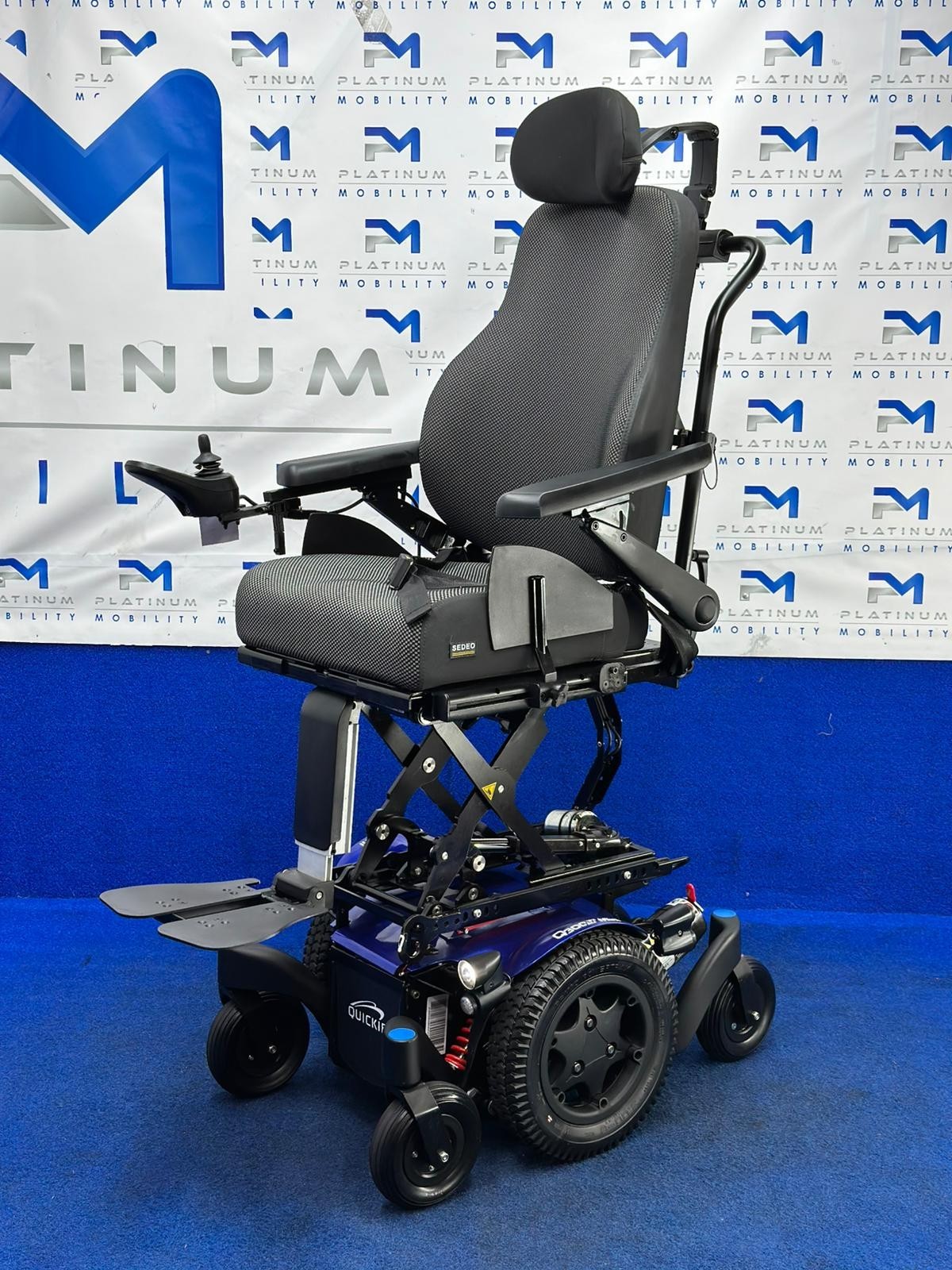Quickie Q300 Mini Powerchair – 6mph Riser Electric Wheelchair by Sunrise (1487)