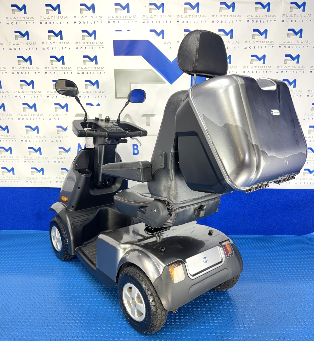 TGA Breeze S4 8MPH All Terrain Mobility Scooter New Batteries No VAT 2535