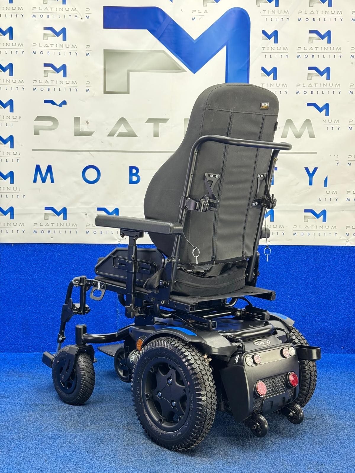 SUNRISE Q200R RWD 6MPH ELECTRIC WHEELCHAIR MOBILITY SCOOTER POWERCHAIR 1568