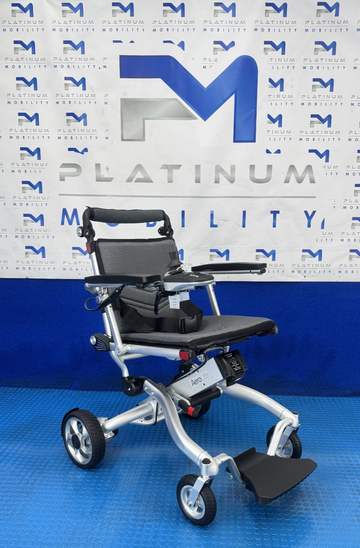 Motion Healthcare Trekker Aerolite ELECTRIC WHEELCHAIR POWERCHAIR 4MPH 2575