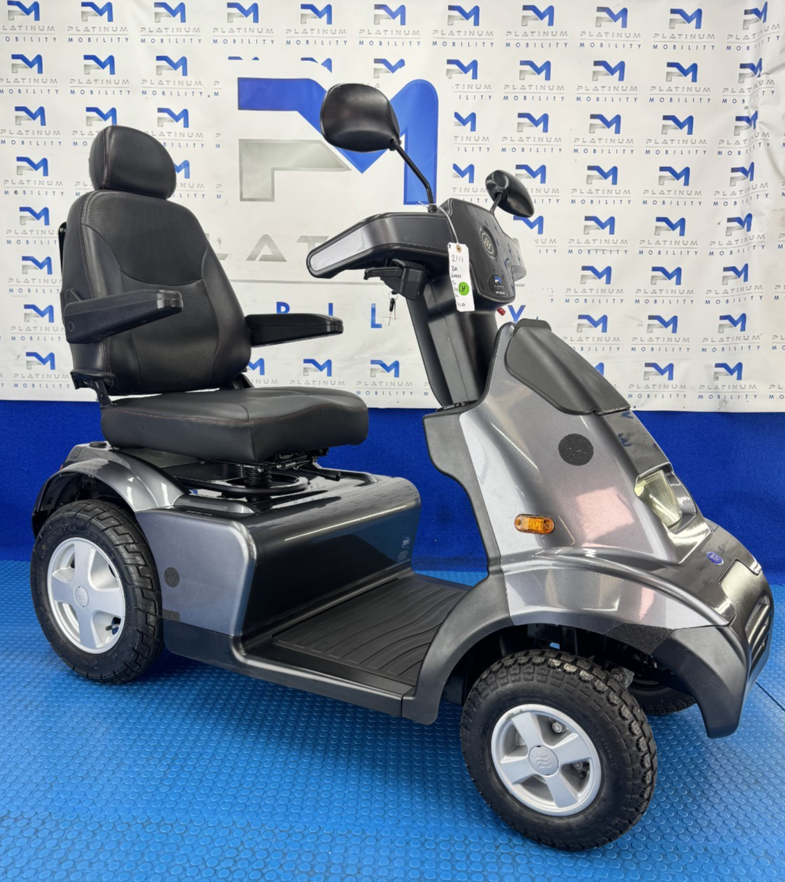 TGA Breeze S4 8MPH All Terrain Mobility Scooter Road Stunning Condition 2111