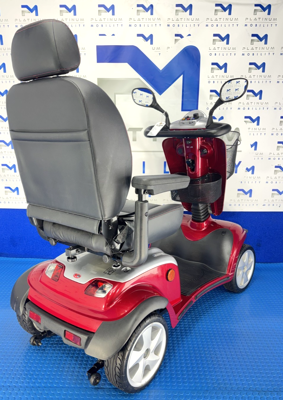 Kymco Maxi 4 Wheeled Mobility Scooter New Batteries, Solid Tyres, 8mph 4146