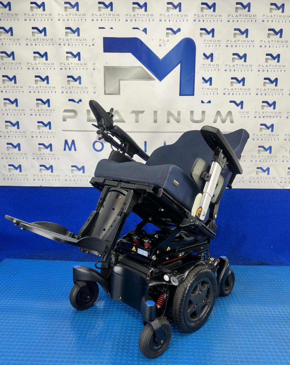 SUNRISE QUICKIE Q500M 6MPH ELECTRIC WHEELCHAIR RISER TILT POWERCHAIR 2440