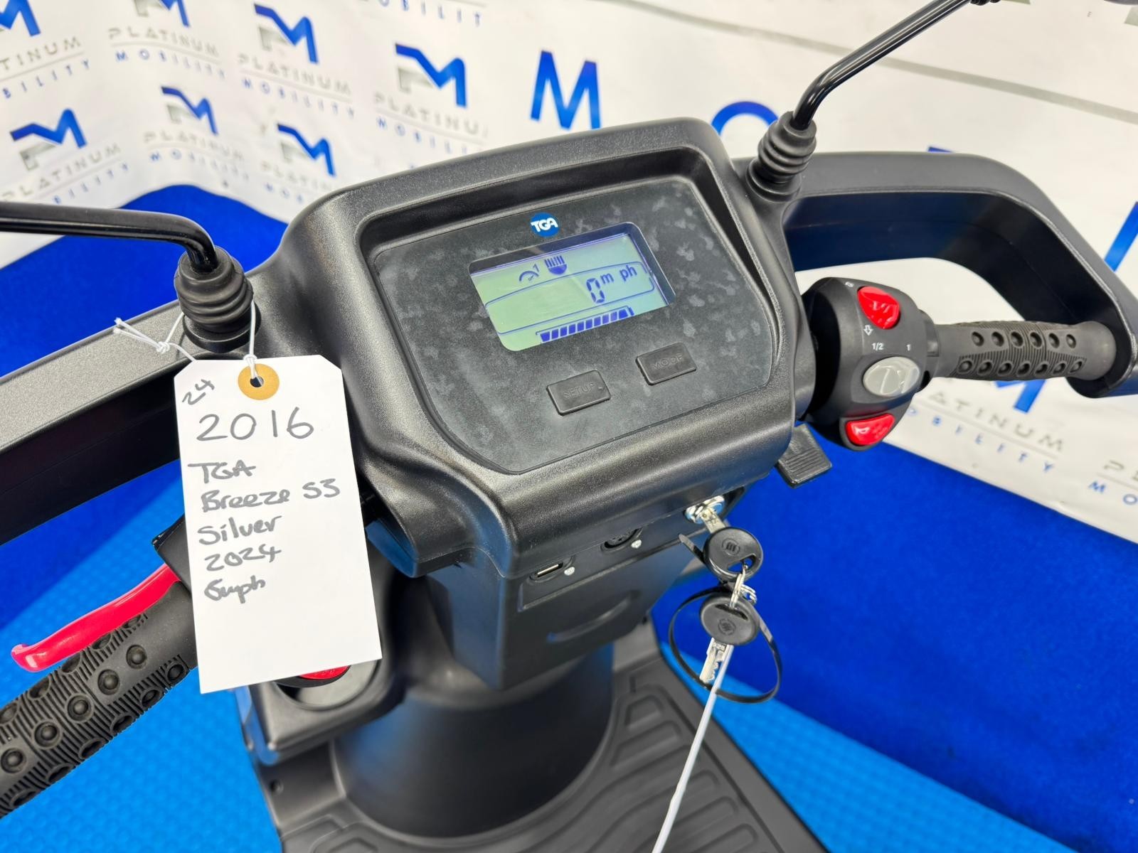 2024 TGA Breeze S3 8MPH LARGE Mobility Scooter All Terrain *2016