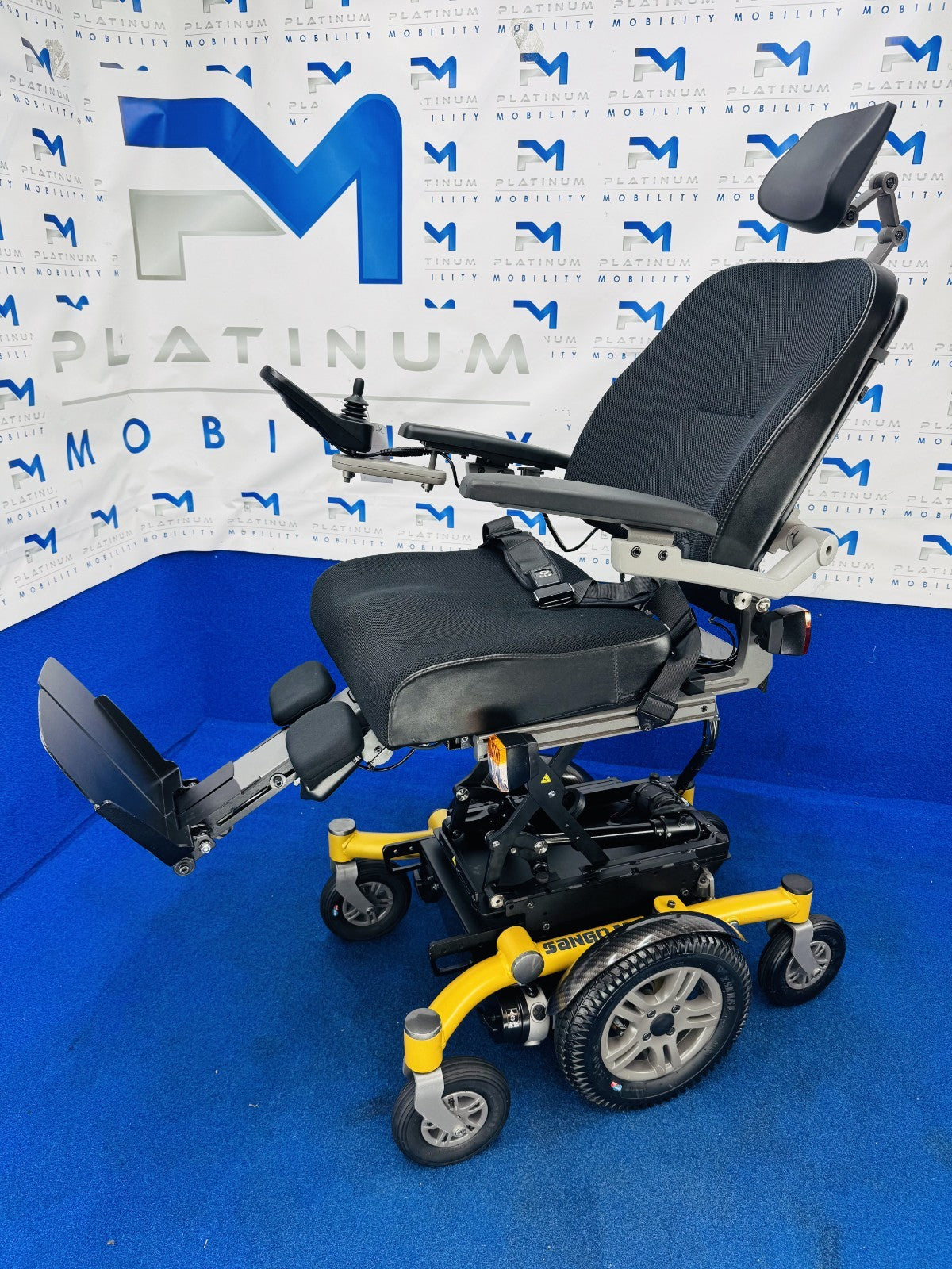 Dietz Sango Advanced M Slimline – 6mph Electric Wheelchair Powerchair 1434