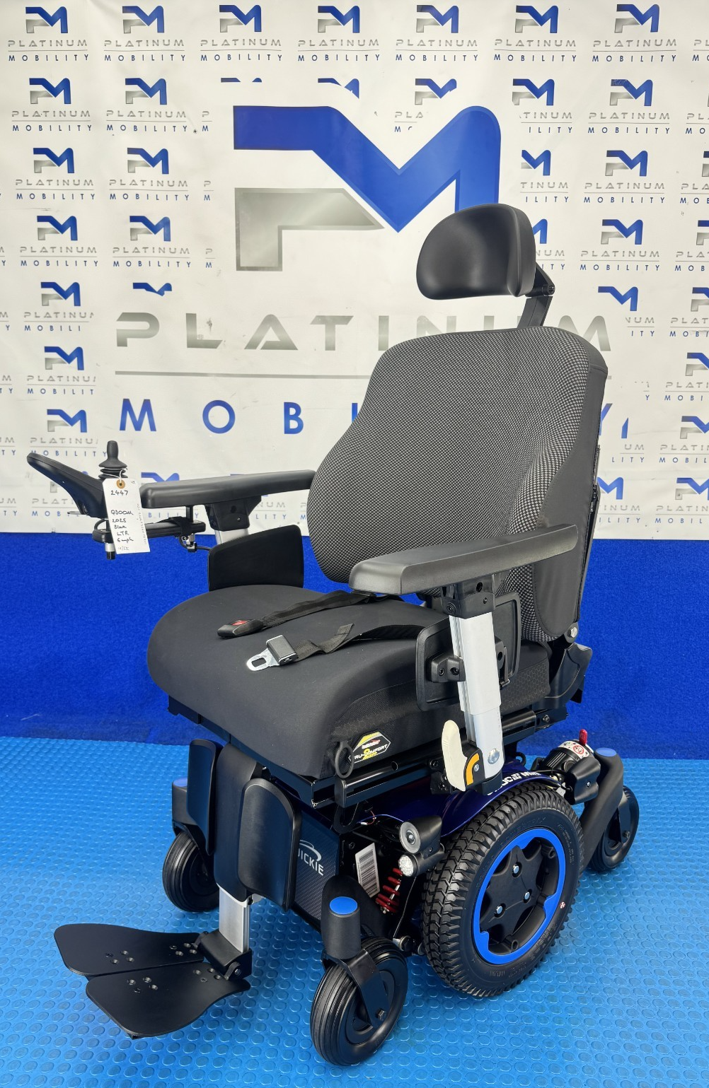 SUNRISE QUICKIE Q300M 6MPH ELECTRIC RECLINE RISER TILT POWERCHAIR 2447