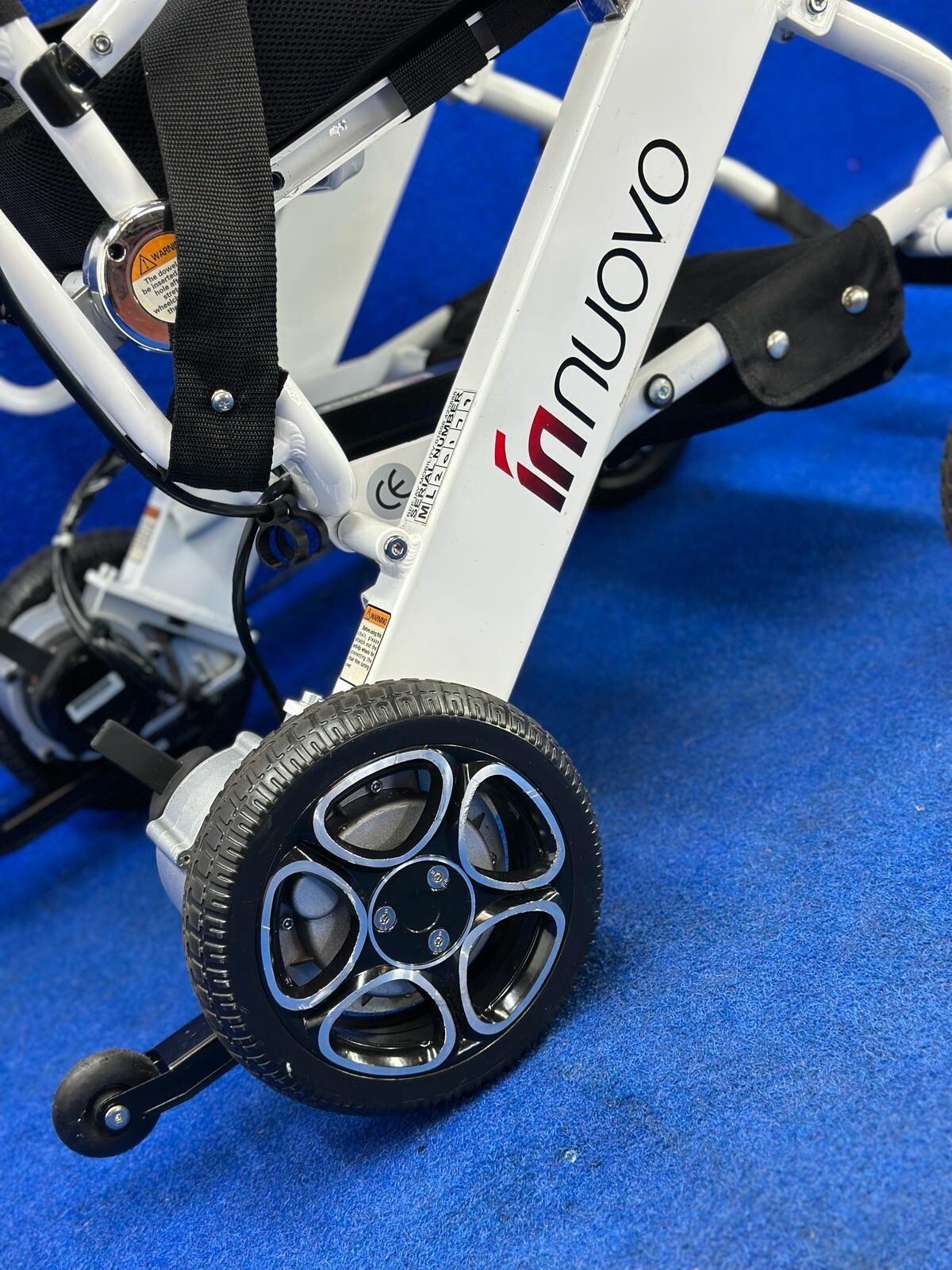 INNUOVO N5513A 4MPH ELECTRIC WHEELCHAIR MOBILITY BOOT SCOOTER FOLDING 951