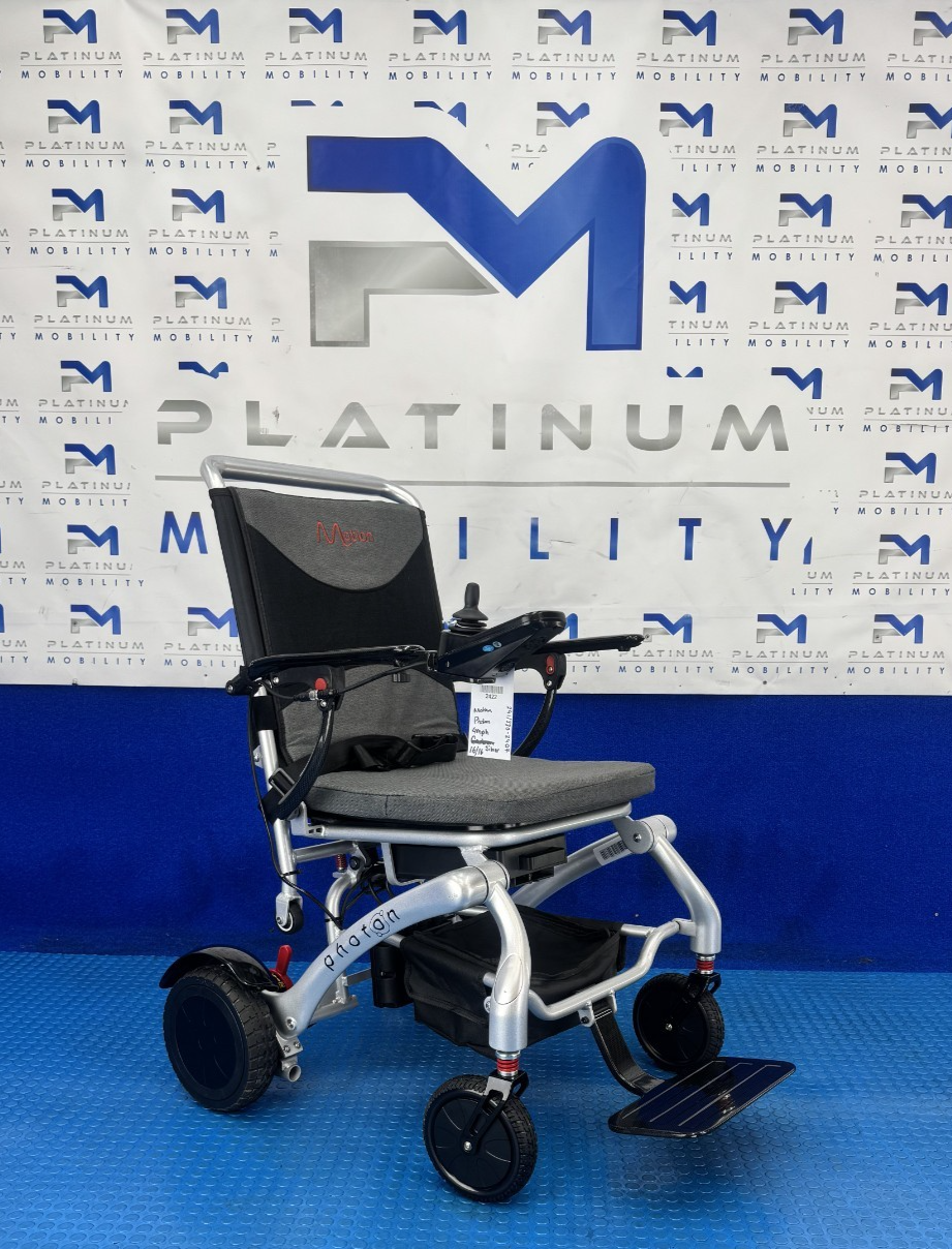 Carbon Fibre Ultra Lightweight Powerchair 15.8kg. Motion Photon Powerchair 2422