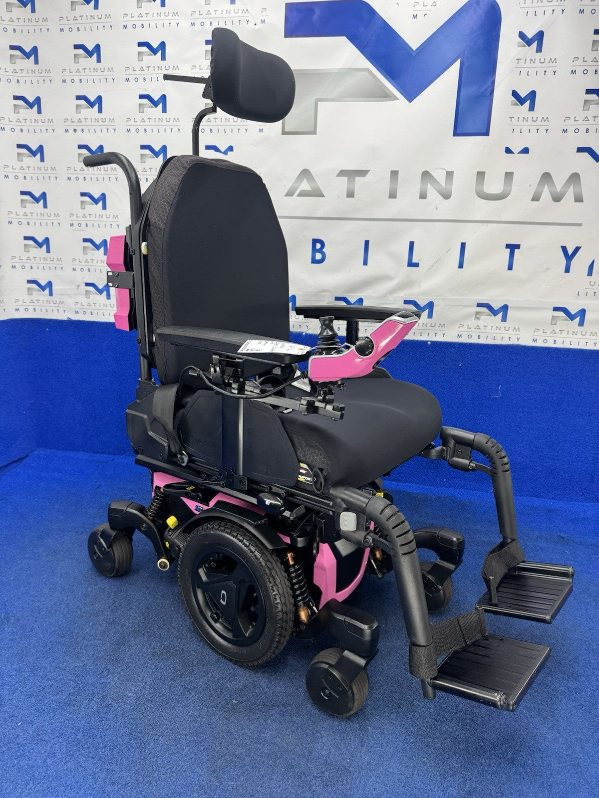 Quantum Edge 3 Stretto Powerchair – 6mph Narrow Electric Wheelchair (1614)