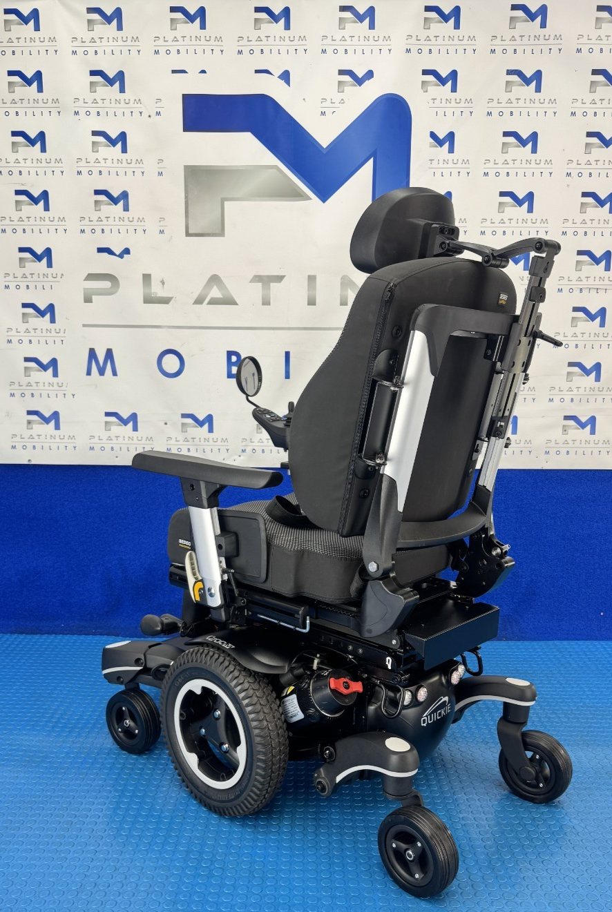 Sunrise Quickie Q700 M Powerchair – 6mph Riser Tilt Electric Wheelchair 2359