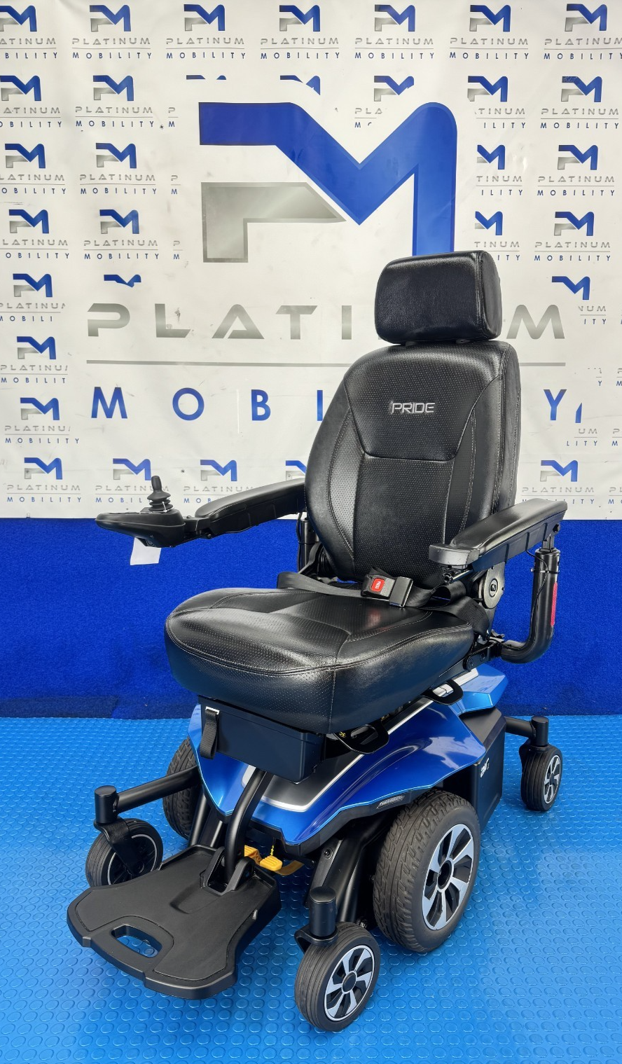 Pride Jazzy Air 2.0 Power Chair Electric Wheelchair with Electric Seat Lift 2699