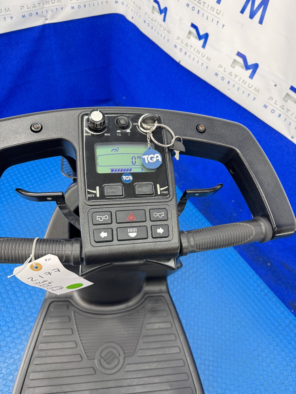 TGA Breeze Midi 8MPH LARGE Mobility Scooter All Terrain 2177