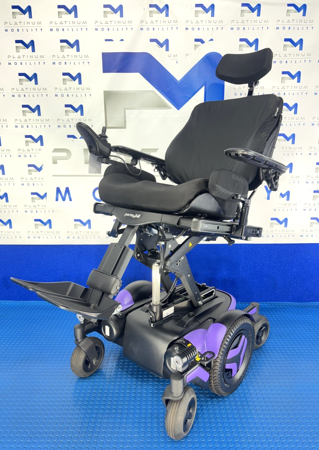 Permobil M3 Corpus Powerchair Electric Rise, Tilt, New Batteries 6mph 2494