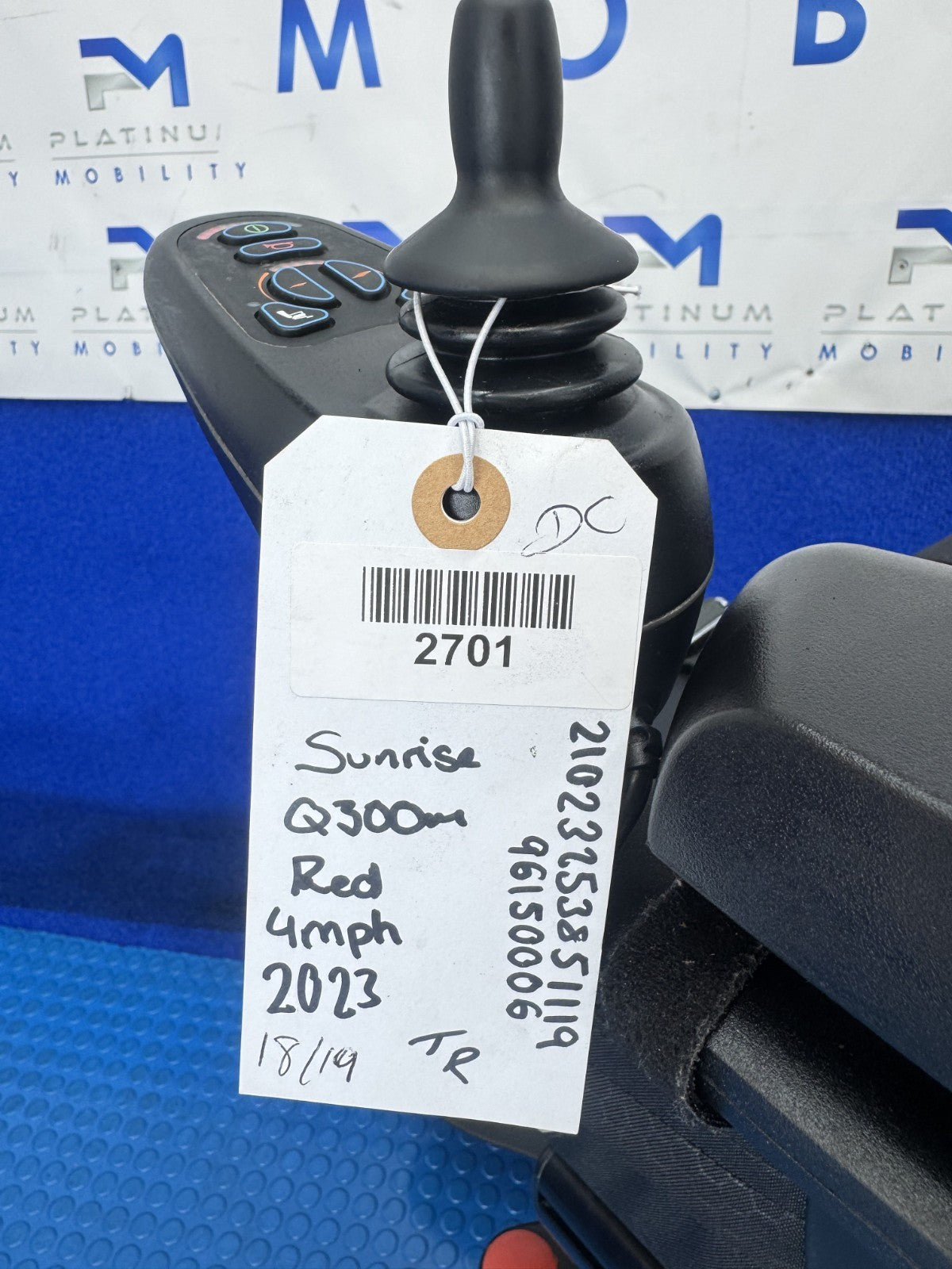 Sunrise Quickie Q300M Powerchair 6 mph Riser, Tilt Electric Wheelchair 2701