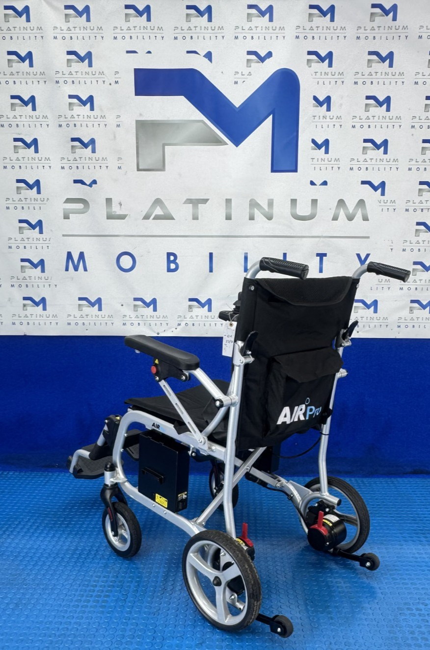 MONARCH AIR PRO LIGHTWEIGHT FOLDING POWERCHAIR 12.5KG TRAVEL 2487