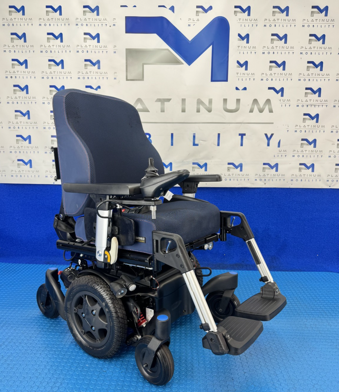 SUNRISE QUICKIE Q500M 6MPH ELECTRIC WHEELCHAIR RISER POWERCHAIR 2278