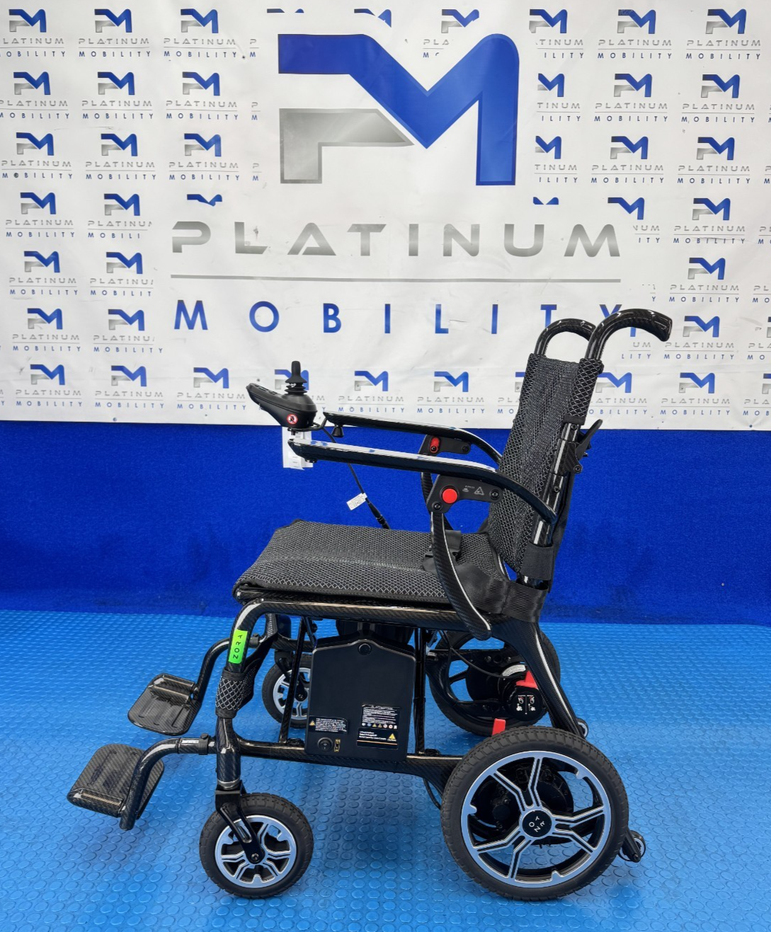 ICONNECT ZORA CARBON Folding Lightweight Powerchair  2267
