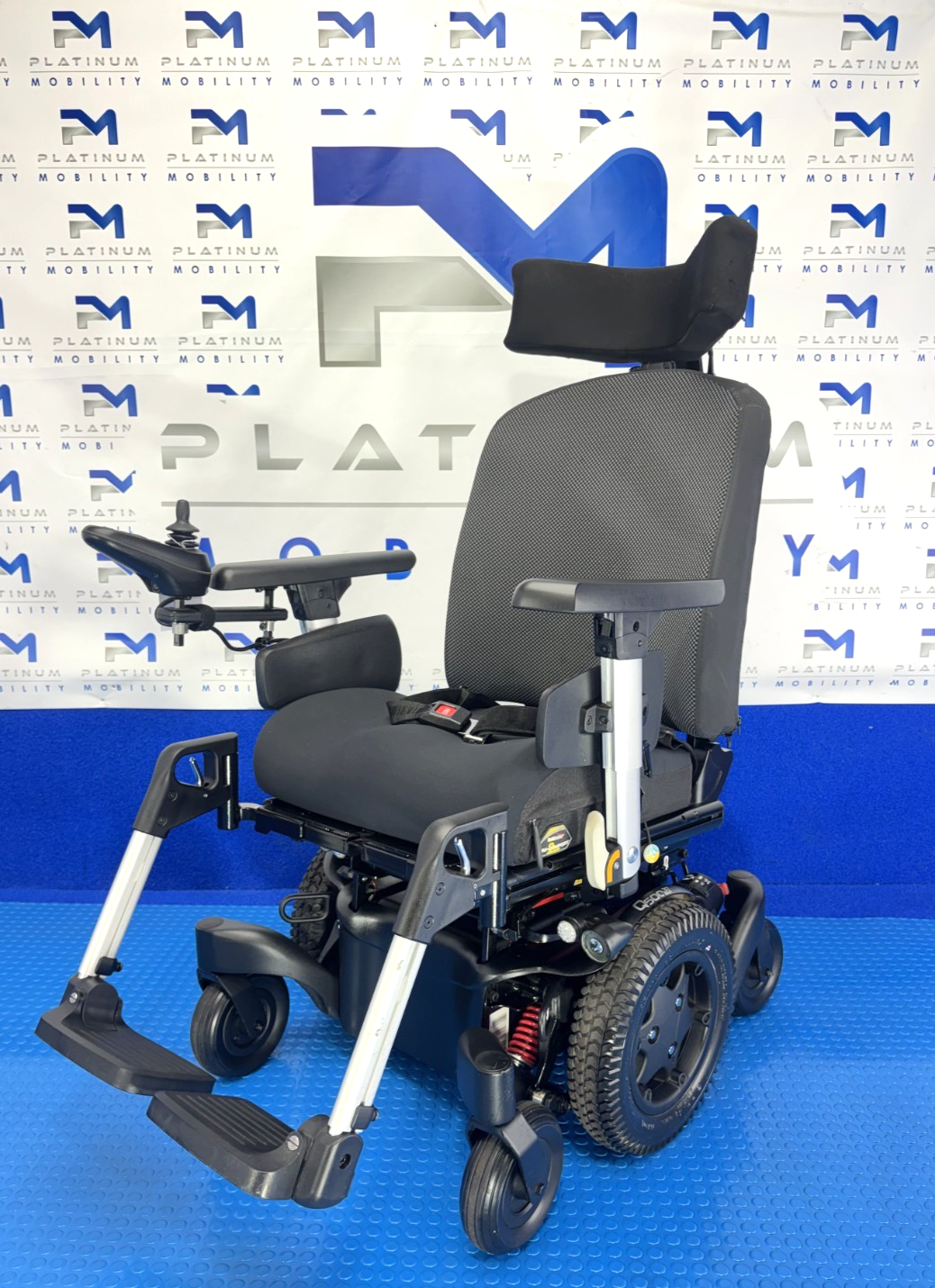 Sunrise Quickie Q500 M Powerchair – 6mph Riser & Tilt Electric Wheelchair 2687