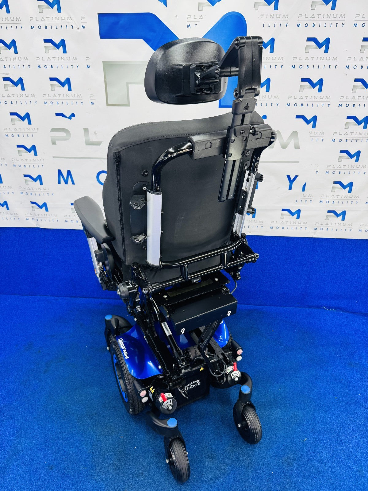 Quickie Q300 Mini Powerchair – 6mph Riser Electric Wheelchair by Sunrise (1484)