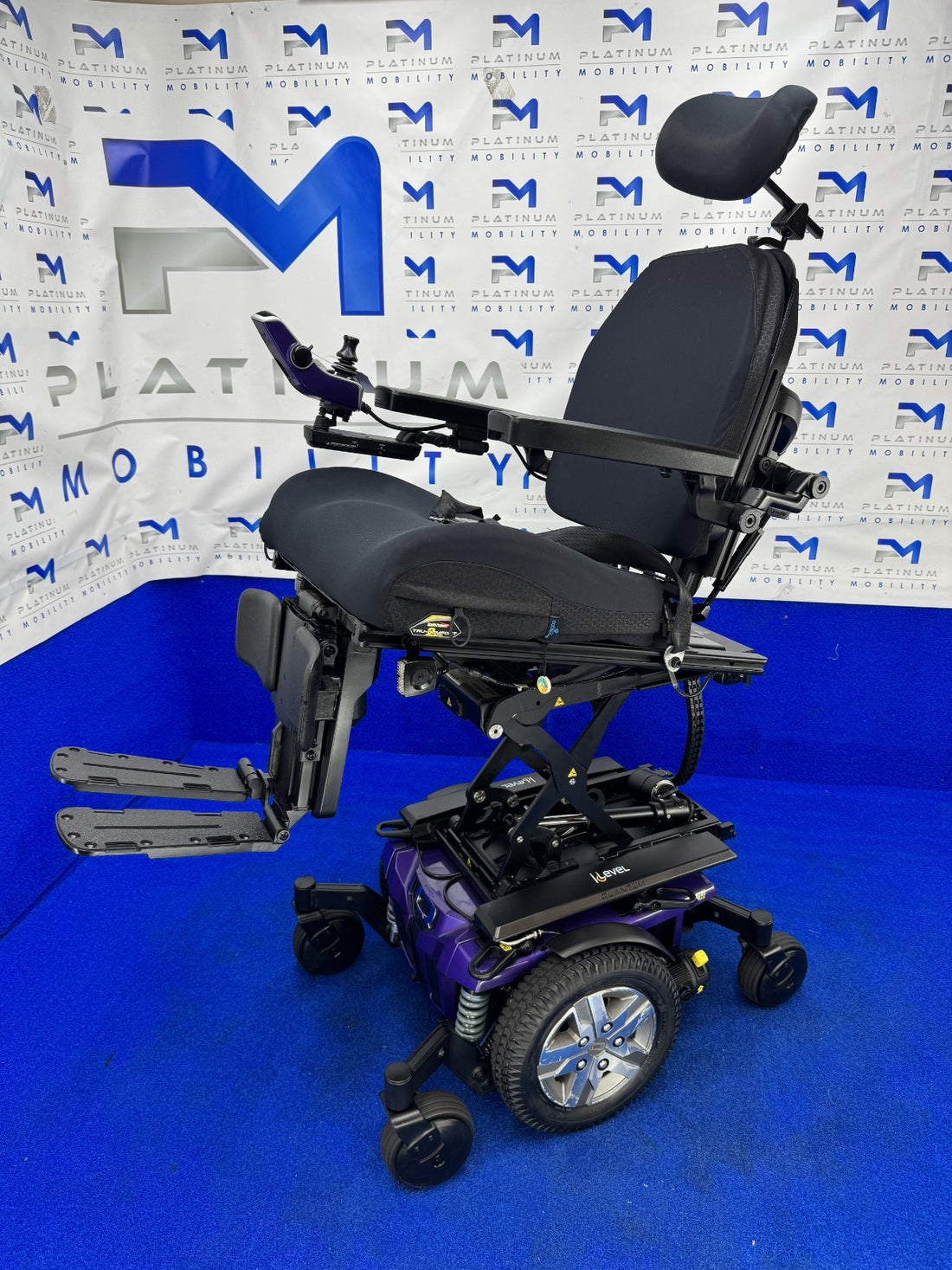 PRIDE QUANTUM Q6 EDGE 2.0 i-LEVEL 6 MPH ELECTRIC MOBILITY POWERCHAIR 1395