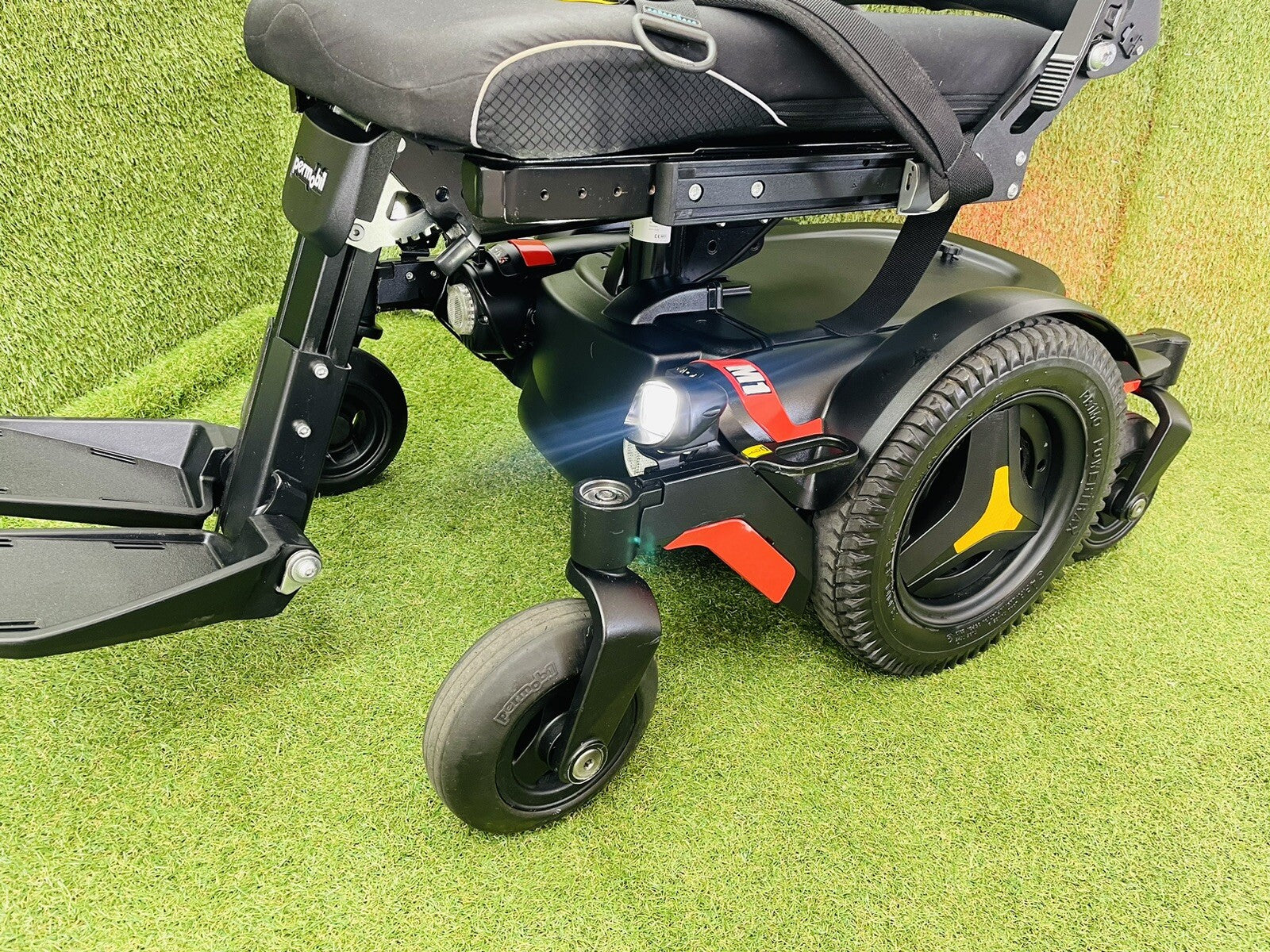 2023 PERMOBIL M1 MWD 5 MPH ELECTRIC WHEELCHAIR POWERCHAIR MOBILITY SCOOTER