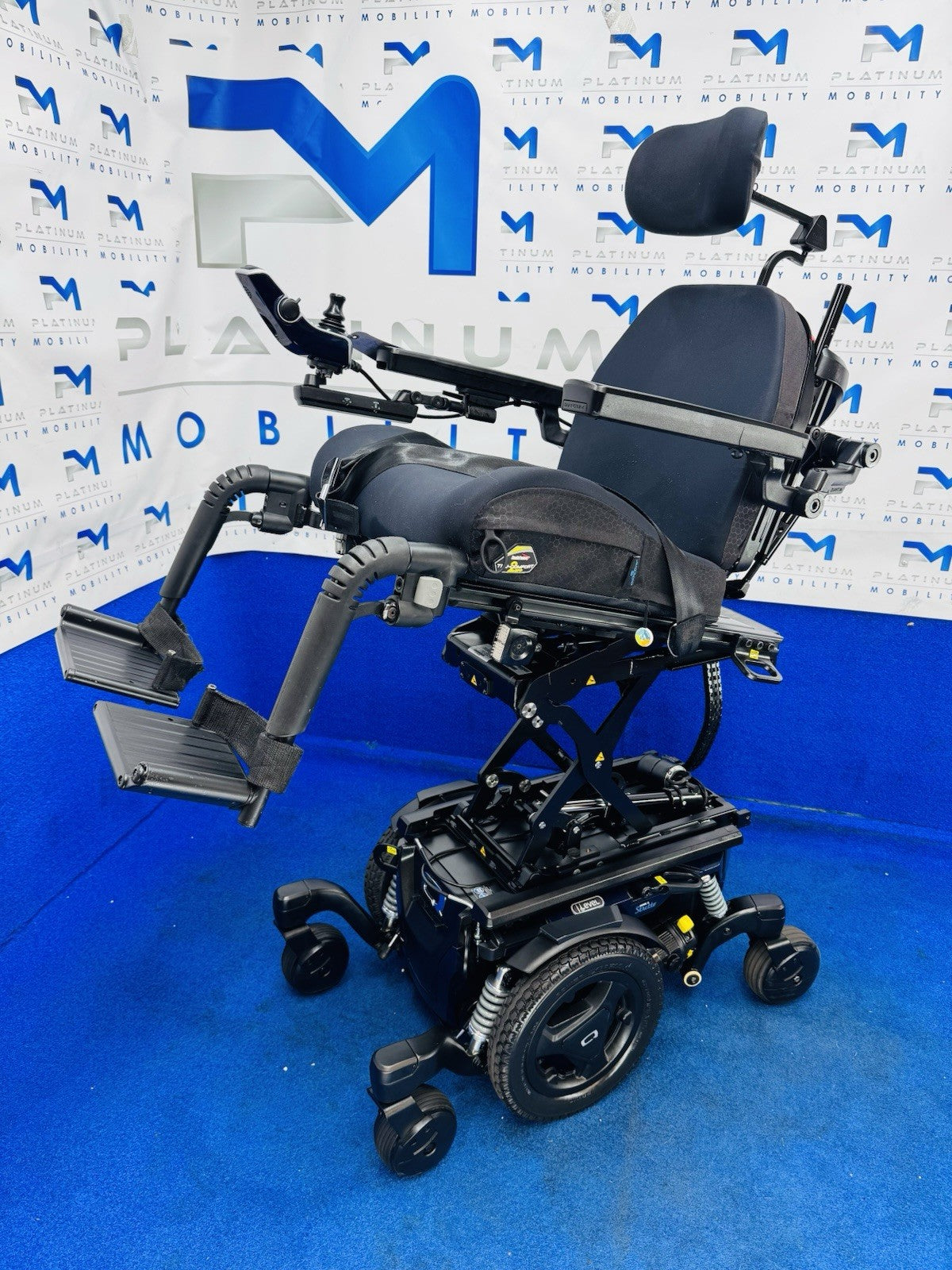 PRIDE QUANTUM EDGE 3 STRETTO 6 MPH ELECTRIC POWER WHEELCHAIR POWERCHAIR Narrow