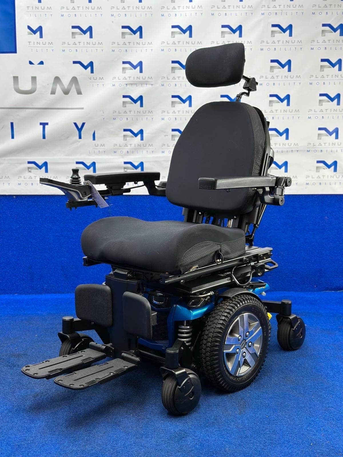 Quantum Q6 Edge 2.0 i-Level Powerchair – 6mph Electric Wheelchair (1438)