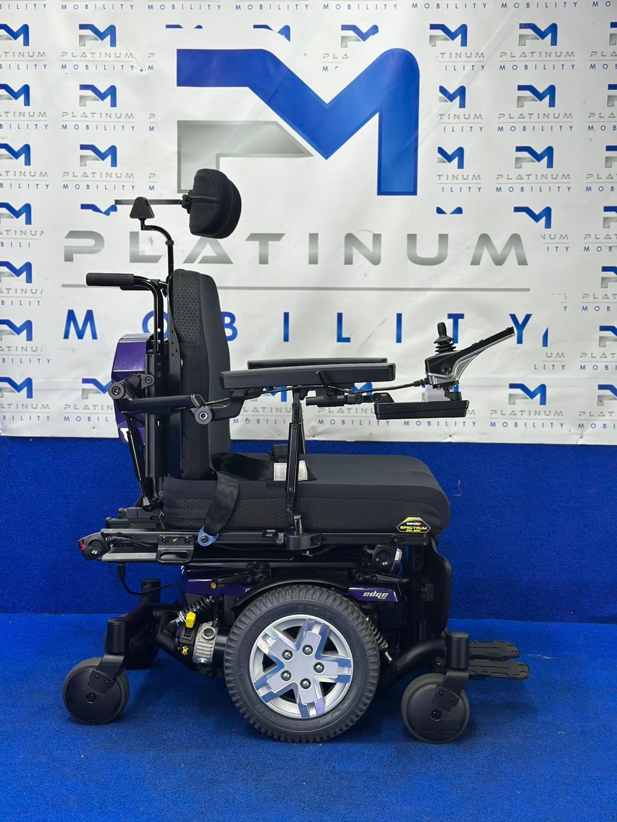 Pride Quantum Q6 Edge 2.0 HD Powerchair – 5mph Electric Wheelchair (1154)